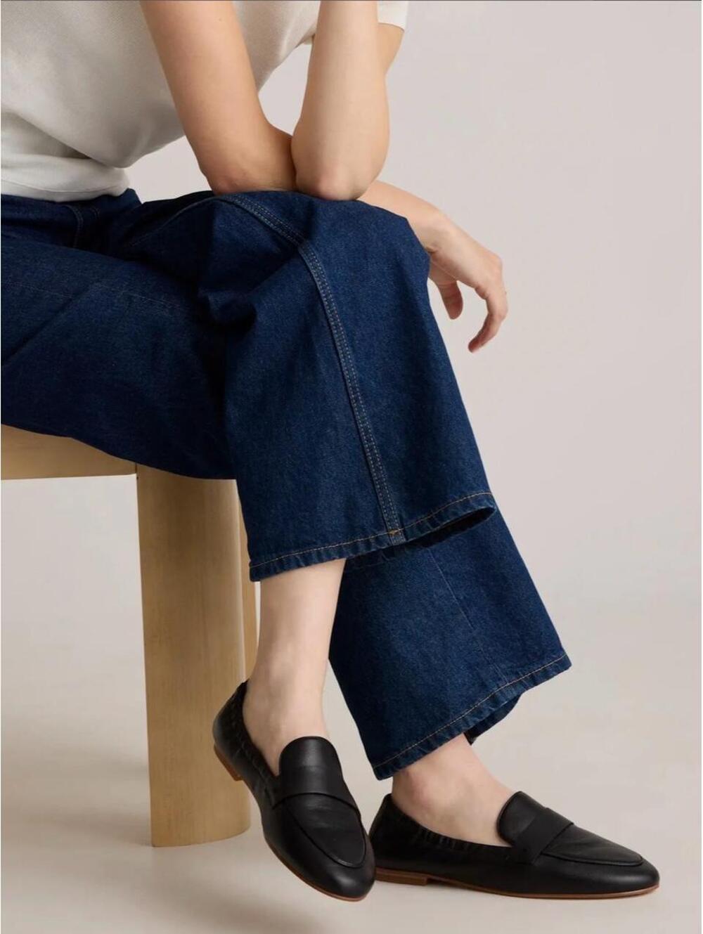 Quince Women's  black Loafer